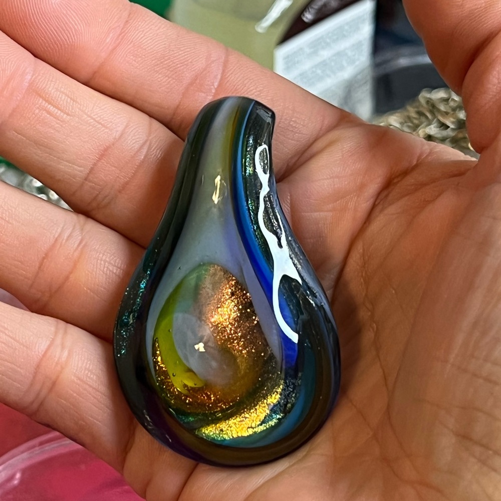 Murano glass handblown pendant. The colors are so rich in this piece. 2.25” long